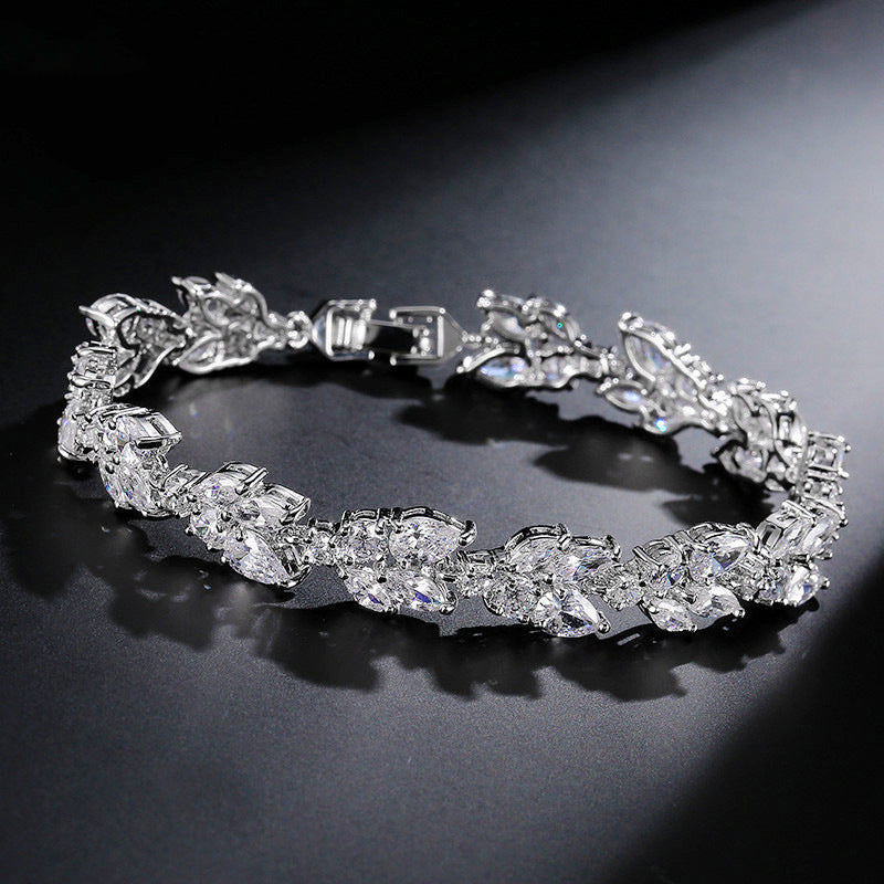 High-end Jewelry Bracelet Women's Non-fading Niche High-end Design Irregular