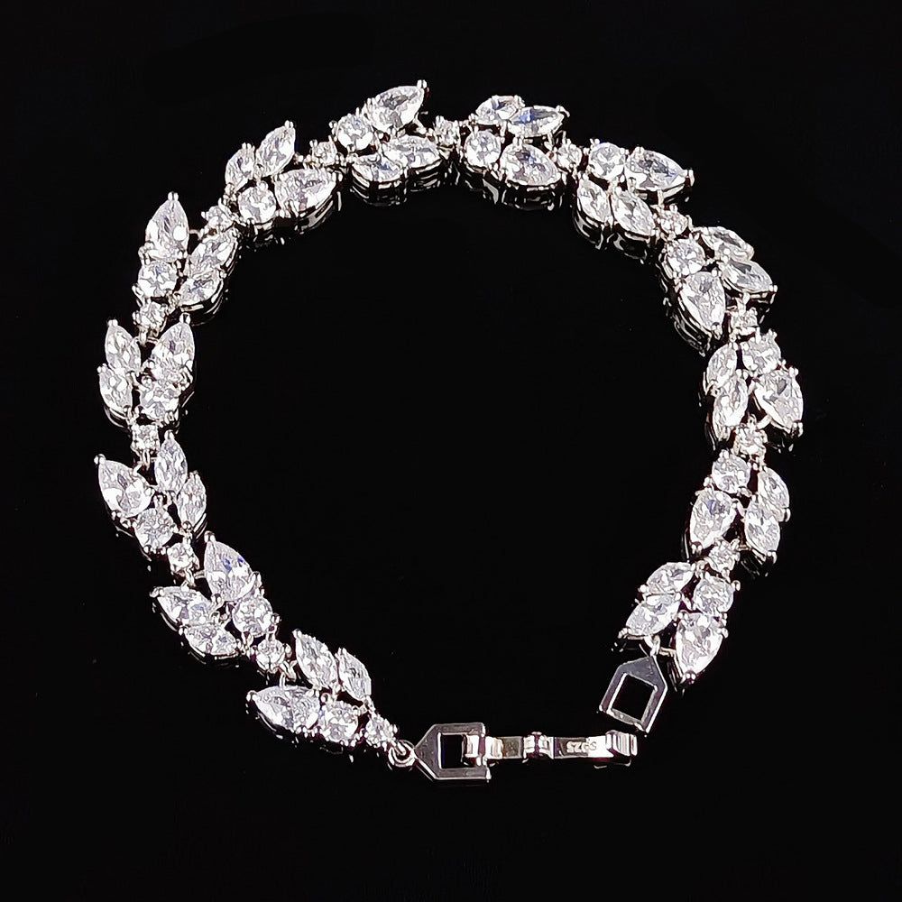 High-end Jewelry Bracelet Women's Non-fading Niche High-end Design Irregular
