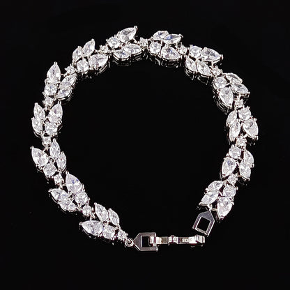 High-end Jewelry Bracelet Women's Non-fading Niche High-end Design Irregular
